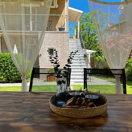 Armonia Apartments & Studios Perivólion Esterno foto